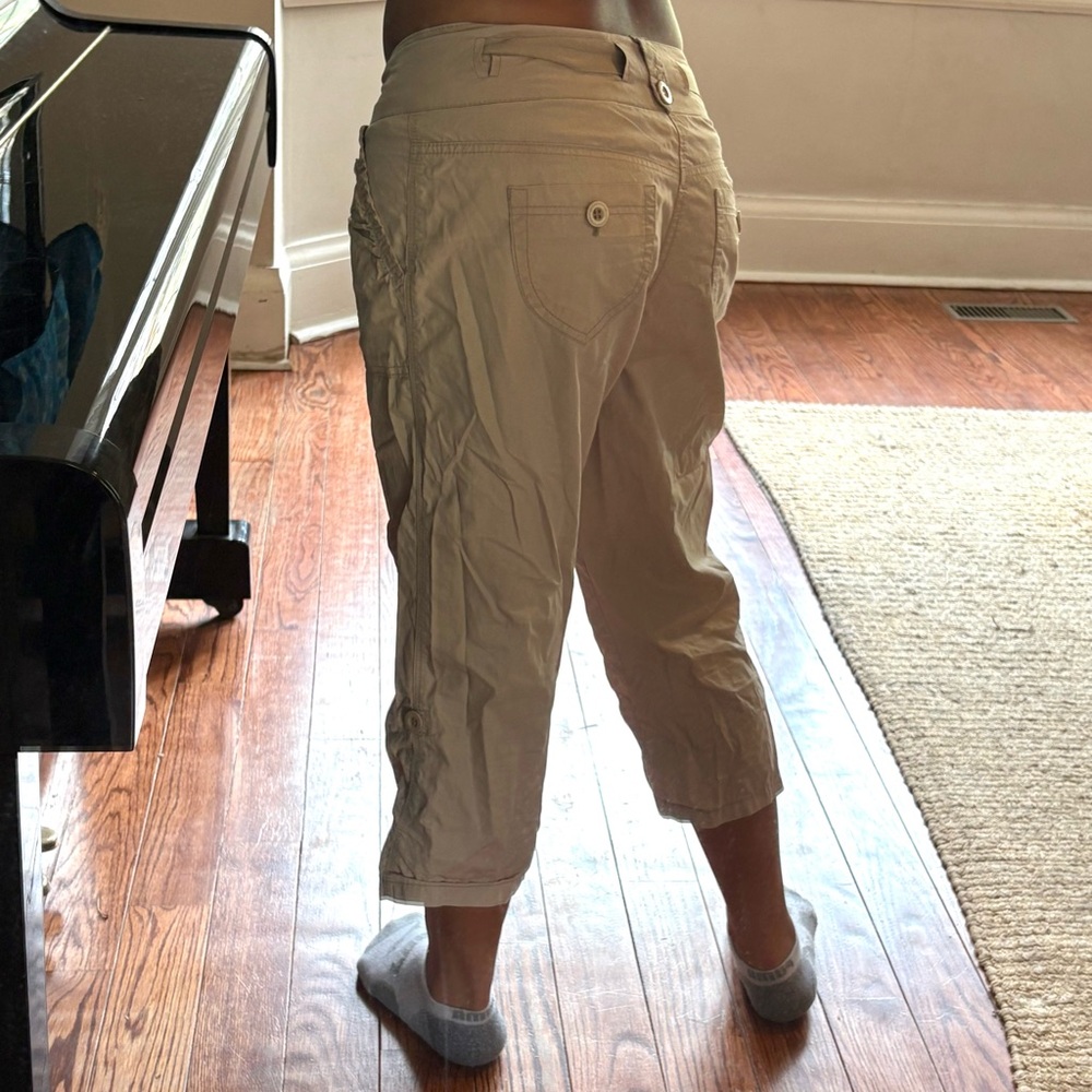 Vintage Roots Beige Low Rise Cargo Capri Pants with Tie Waist - Picture 3 of 8
